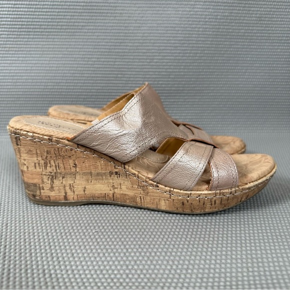 Strictly Comfort Pink Metallic Leather and Cork Sandals Women’s Sz 9 - Picture 2 of 6